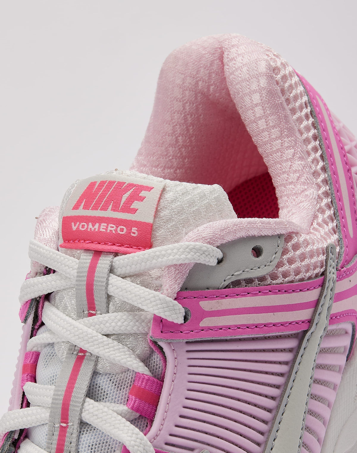 Nike Zoom Vomero 5