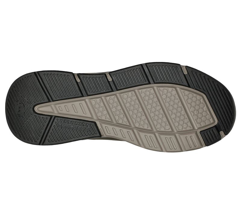 Men's Wide Fit Skechers 210021 Benago Hombre Walking Trainers
