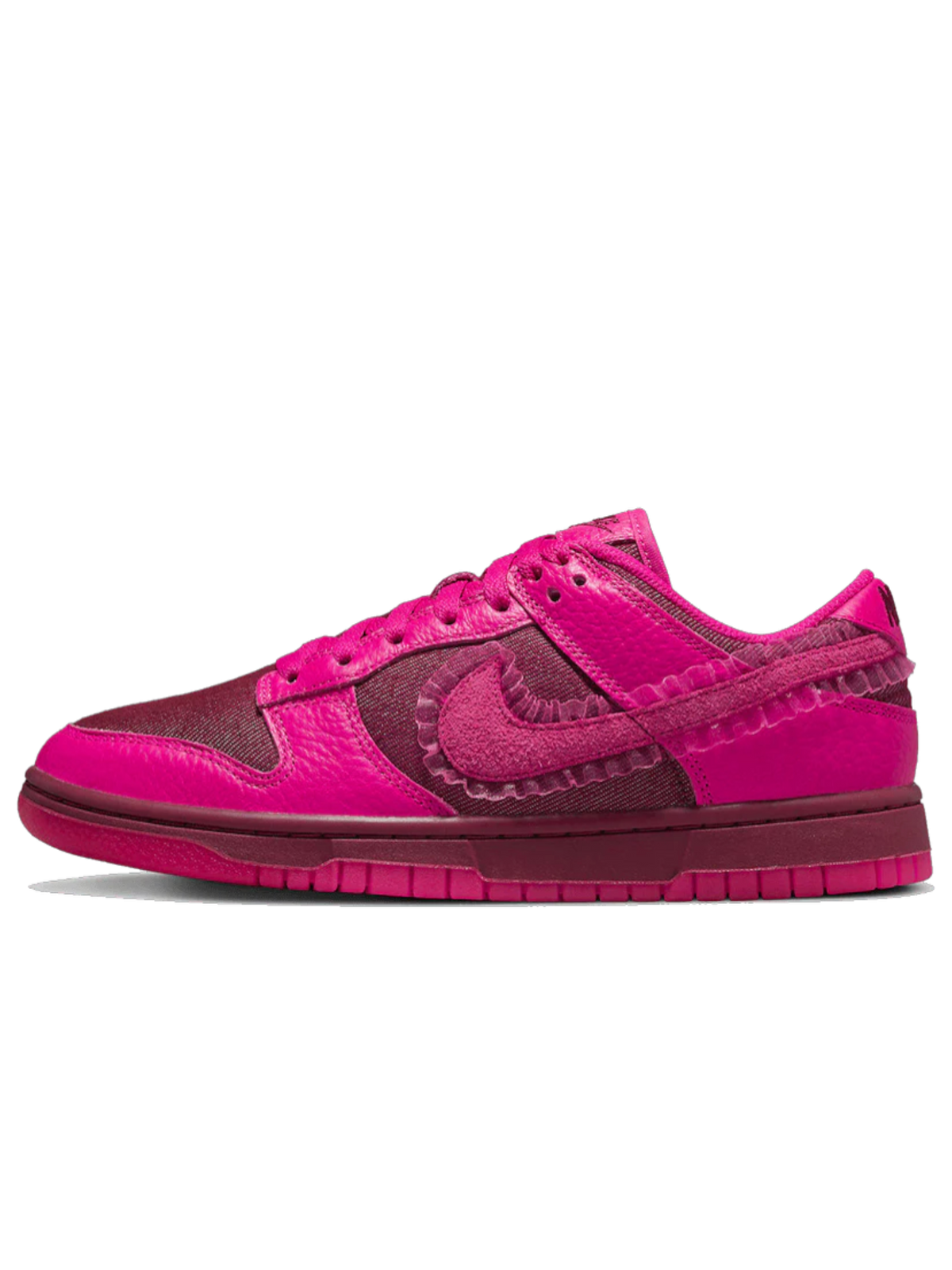 Nike Dunk Low Valentine's Day (2022)