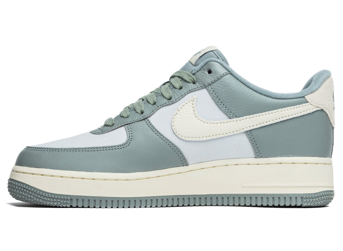 Nike Air Force 1 '07 LX 'Mica Green'