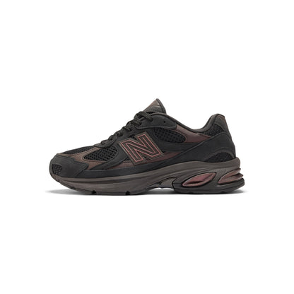 New Balance 2010 (Black/Iridescent)