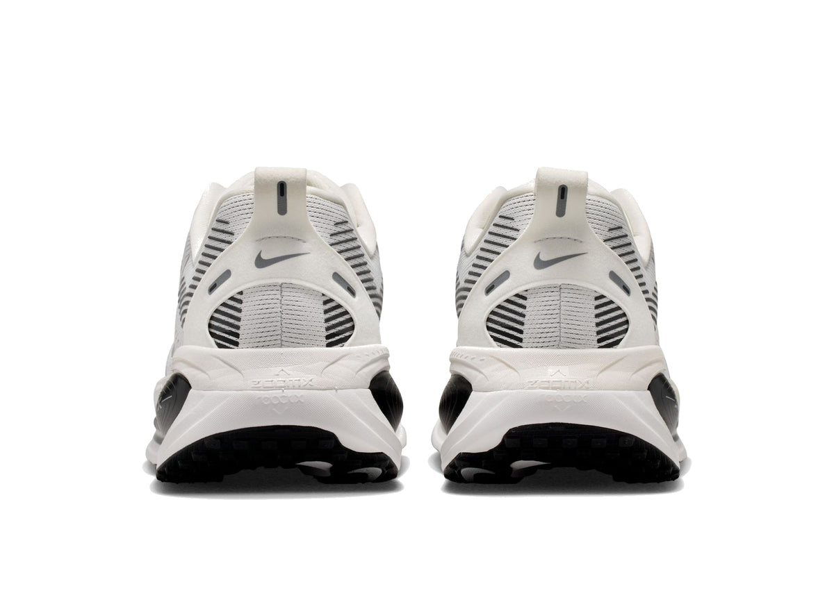 Nike Vomero 18